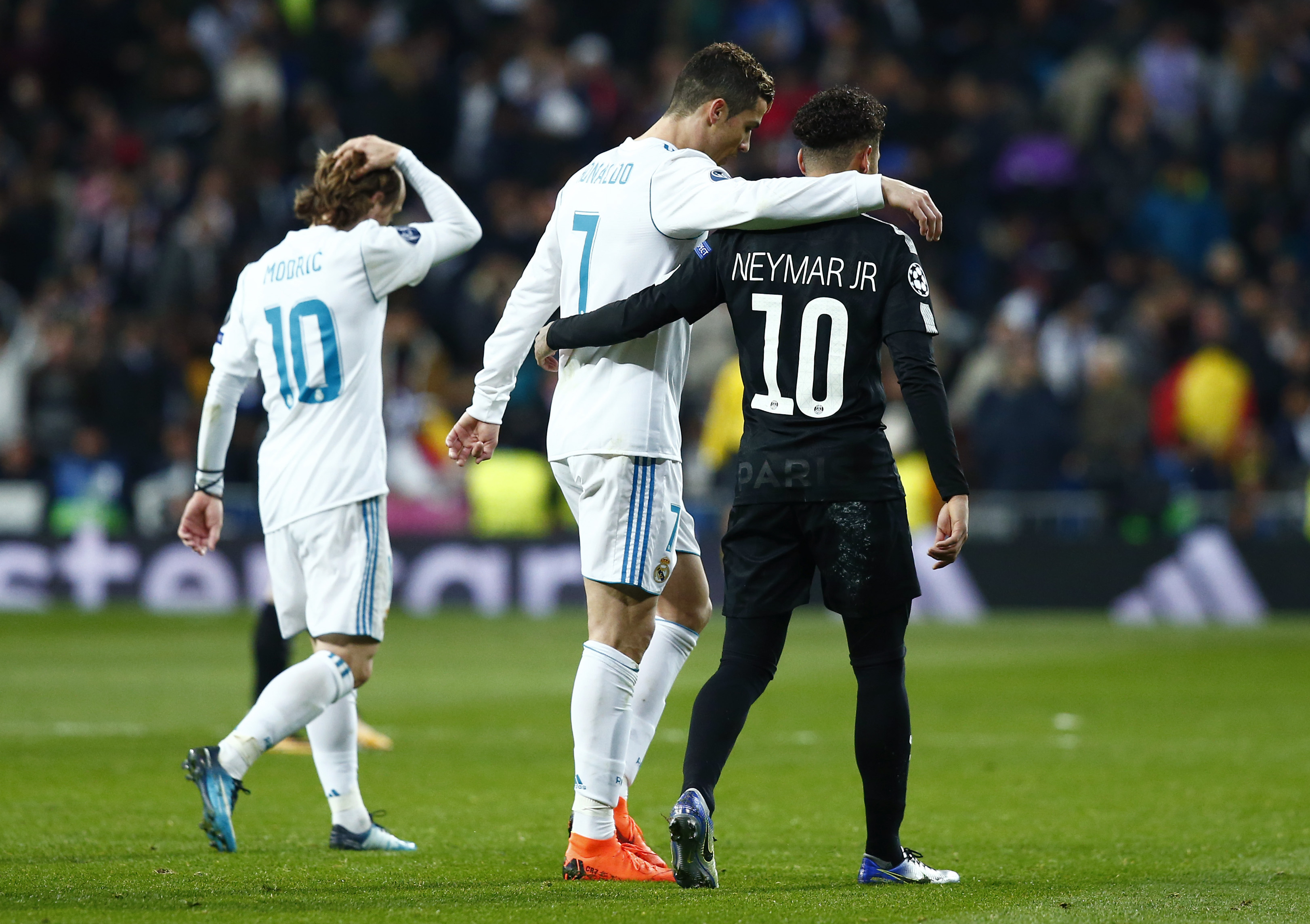 九游-包含内马尔回归赛场，爆冷首场状态亮眼，尤文图斯观众沸腾！的词条